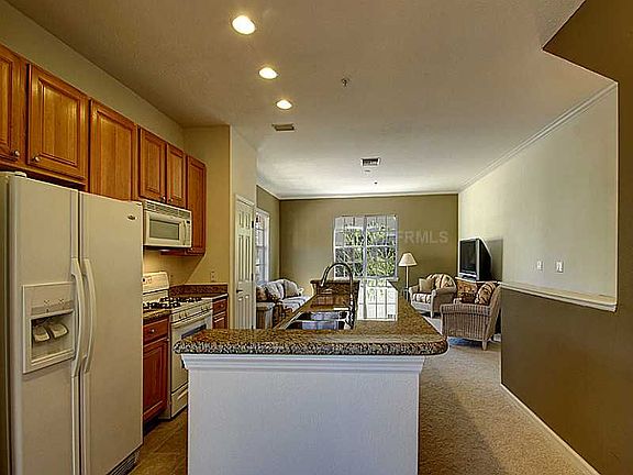 5th image of 553 Jasmine Way