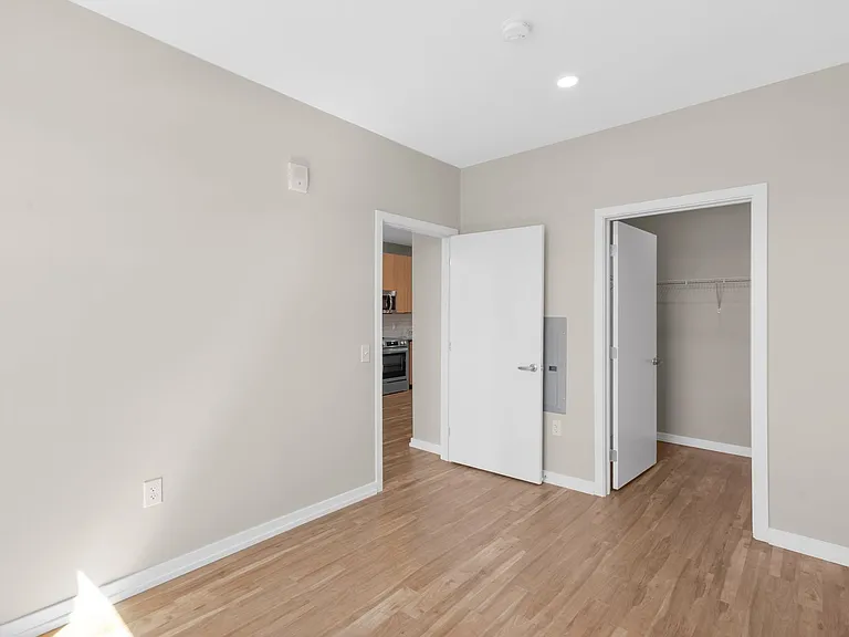 The Keystone Apartments — Photo 117