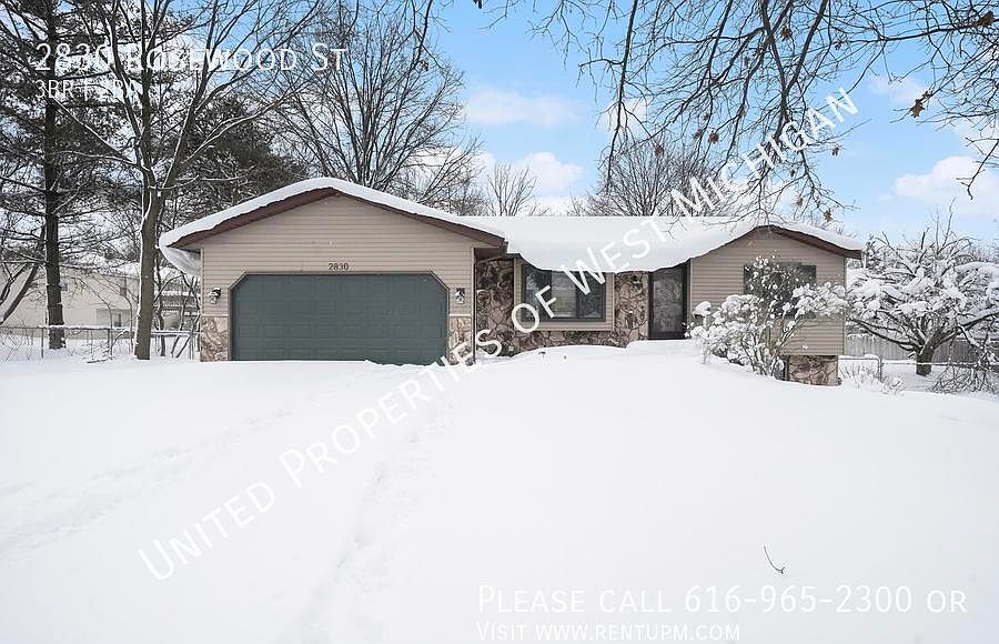 1st image of 2830 Rosewood St