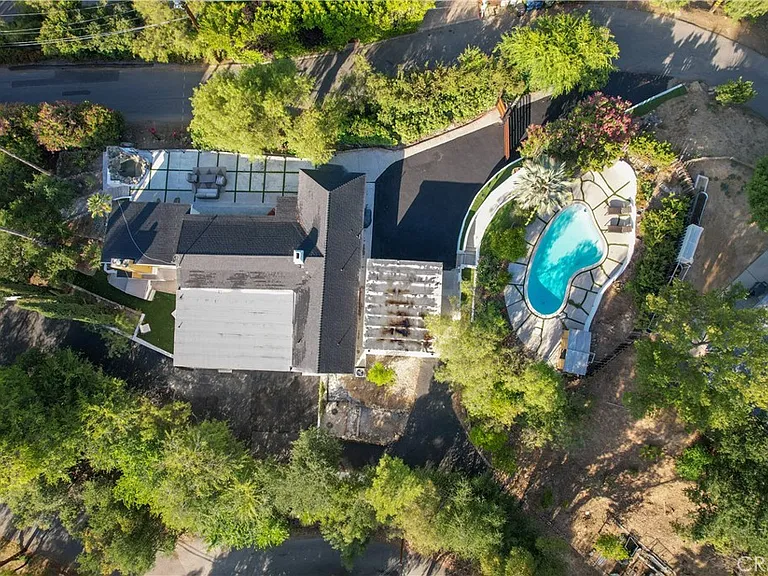 2600 Topanga Skyline Dr — Photo 26