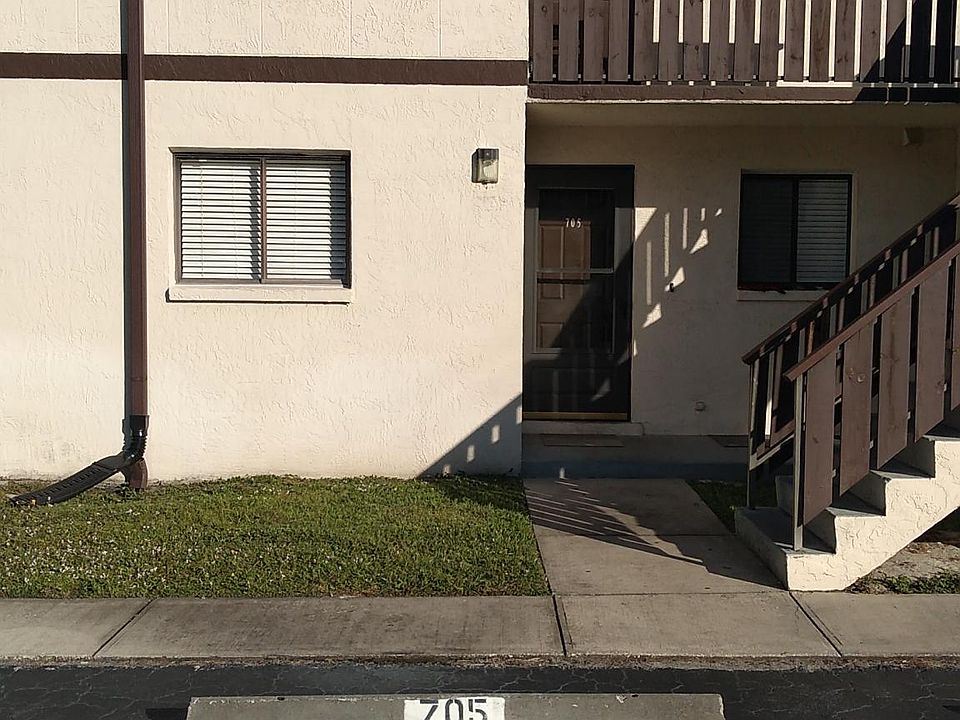 Front of ground floor unit with 1 parking space