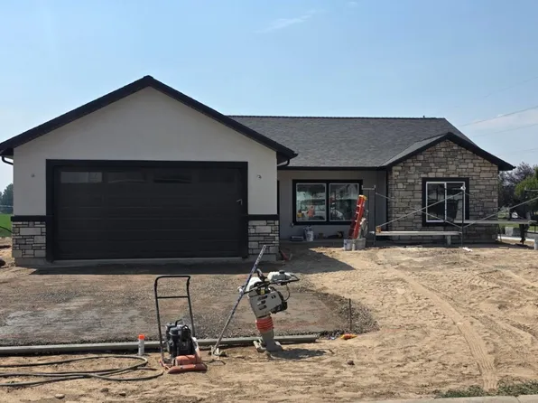 1401 Leslie Dr, Jerome, ID 83338