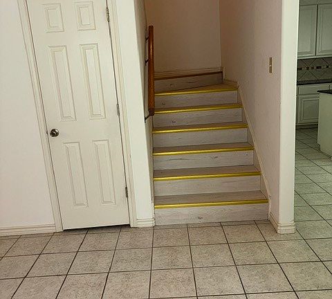 5th image of 404 W 24th St