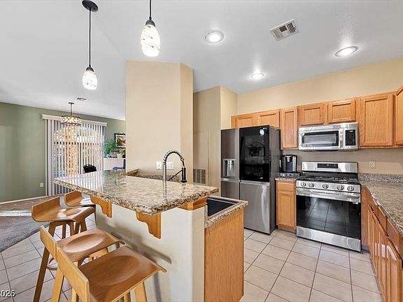 4th image of 2050 W Warm Springs Rd Unit 1723