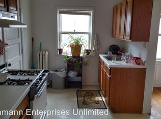 2329 E Belleview Pl APT E, Milwaukee, WI 53211