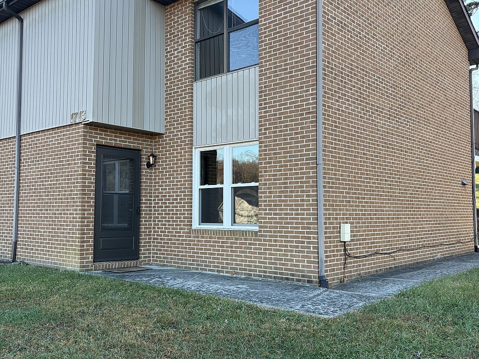 1st image of 1713 Ellis Ct