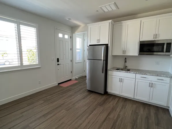9886 Summerton Way, Elk Grove, CA 95624
