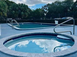 8350 SANDS POINT Boulevard #E310, Tamarac, FL 33321