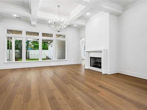 4th image of 4248 Cypress Point Dr