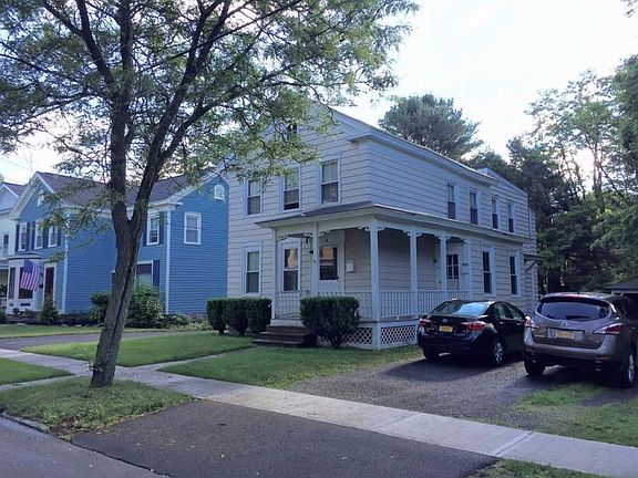 5th image of 9 Eagle St