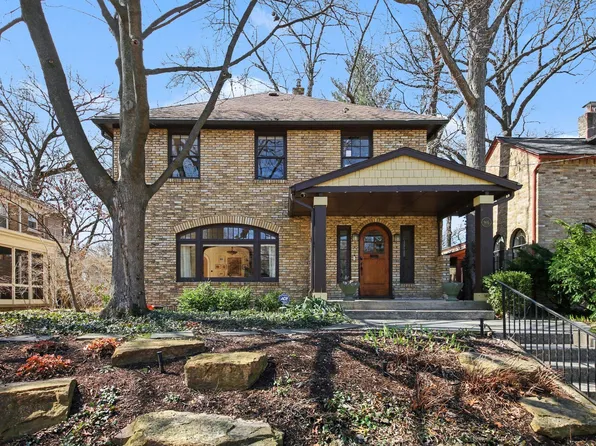 905 Giddings Ave SE, Grand Rapids, MI 49506