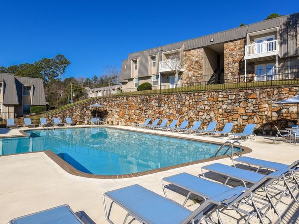 834 Golden Gate Ln #814-B