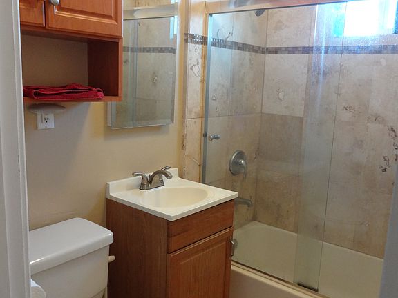 4th image of 1276 W Victoria Ct