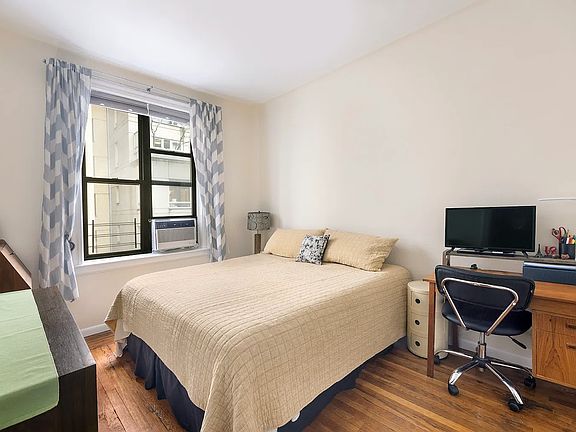 3rd image of 532 W 111th St APT 64