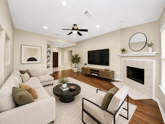 4th image of 2855 Lake View Dr