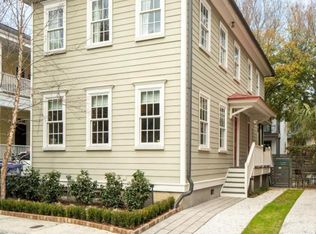 15 Radcliffe Pl, Charleston, SC 29403