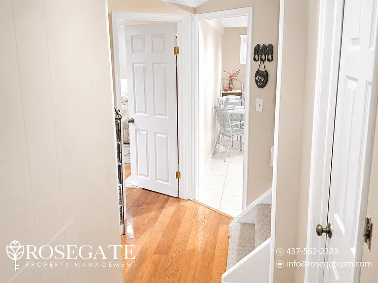 990 Janette St #2 — Photo 3