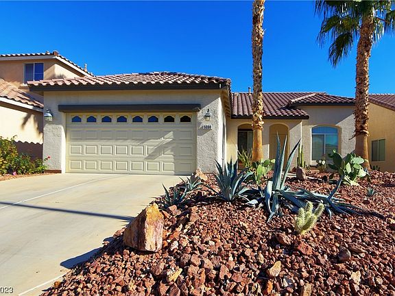 2nd image of 5330 Dawn Break Canyon St