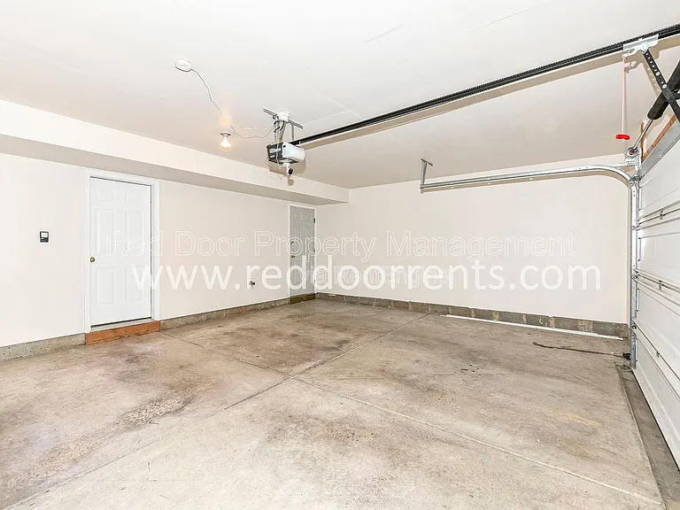 13340 Golden Gate Dr E — Photo 24