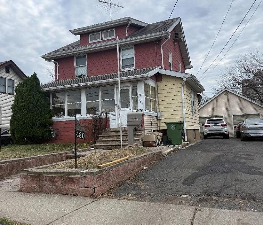 2nd image of 480 Aldene Rd
