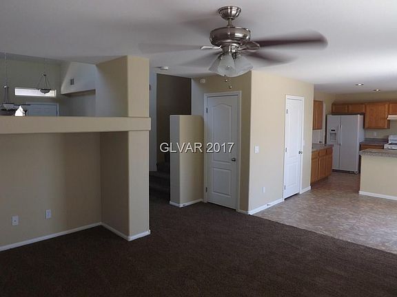 5th image of 6313 Fort Worth St #0