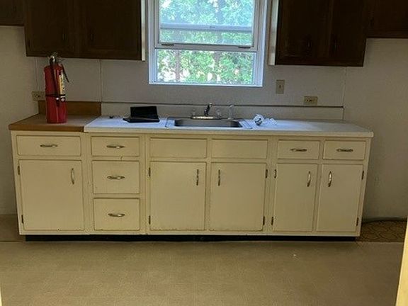 4th image of 900 Mahantongo St #1