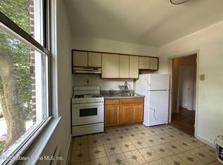 142 Bard Ave #30B, Staten Island, NY 10310