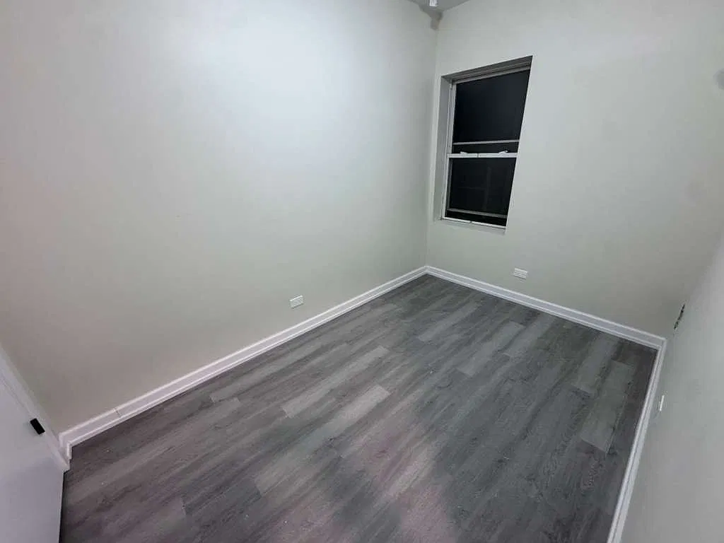 4557 Imperial Dr — Photo 3