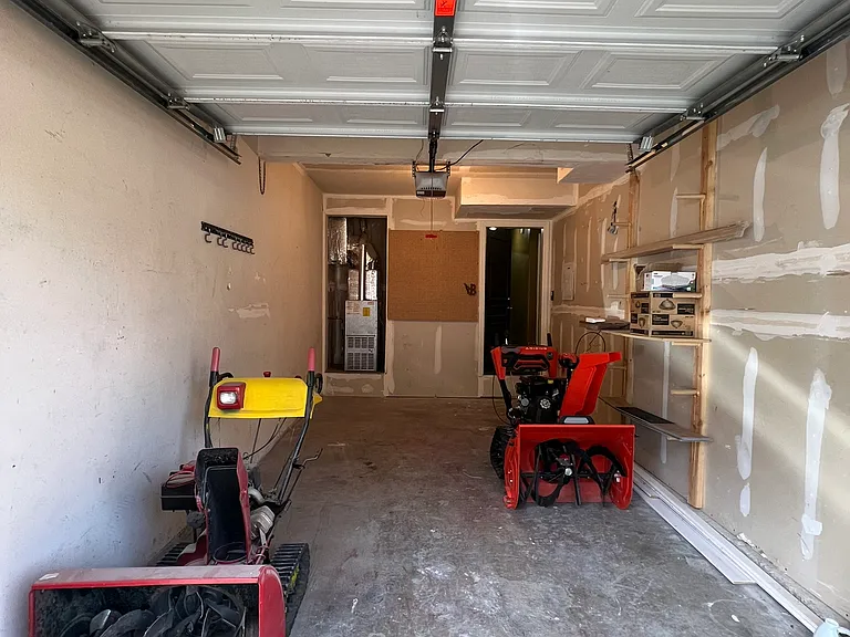3721 Pioneer Trl #B — Photo 13