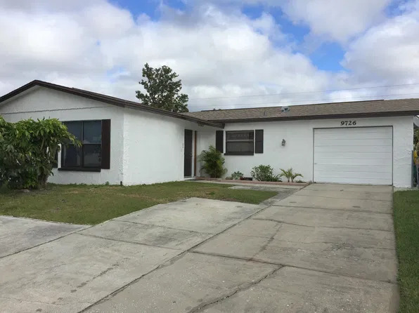 9726 Marlinton Ln, Port Richey, FL 34668