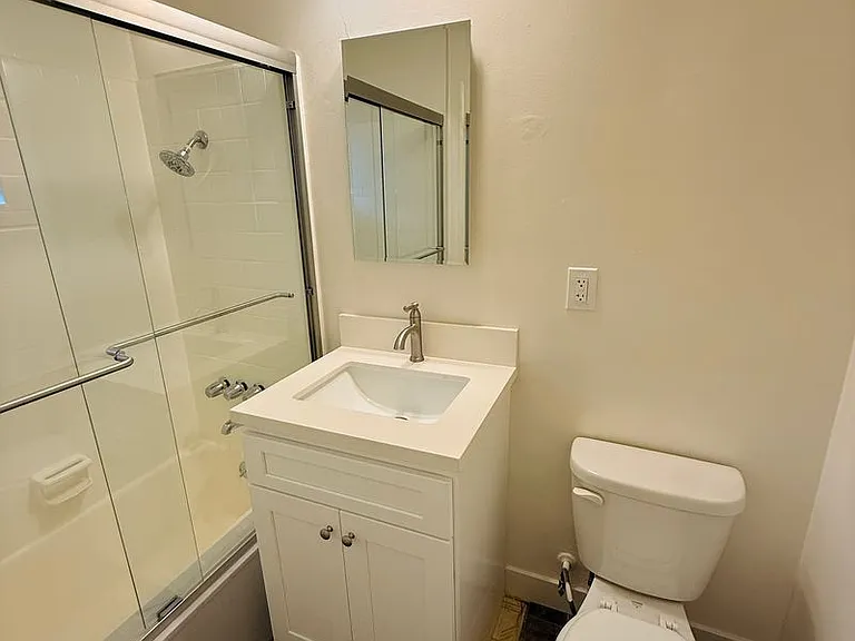 127 S Meridith Ave #A — Photo 13