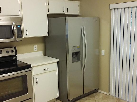3rd image of 12424 Berkeley Square Dr