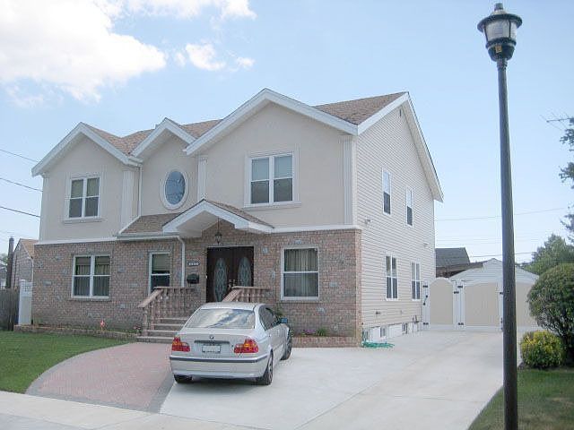 1st image of 667 Morton Ave