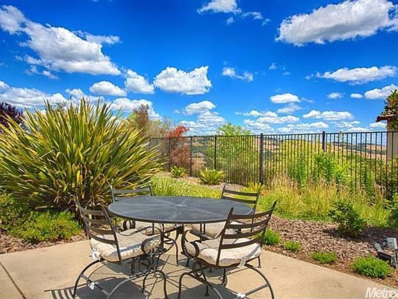 4th image of 5089 Tesoro Way