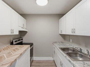 550 Harding Pl APT F110, Nashville, TN 37211