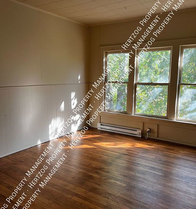 809 E Alma Ave, Ponca City, OK 74601 Zillow