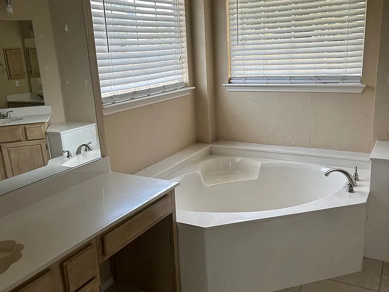 22 Sonora Dr — Photo 10