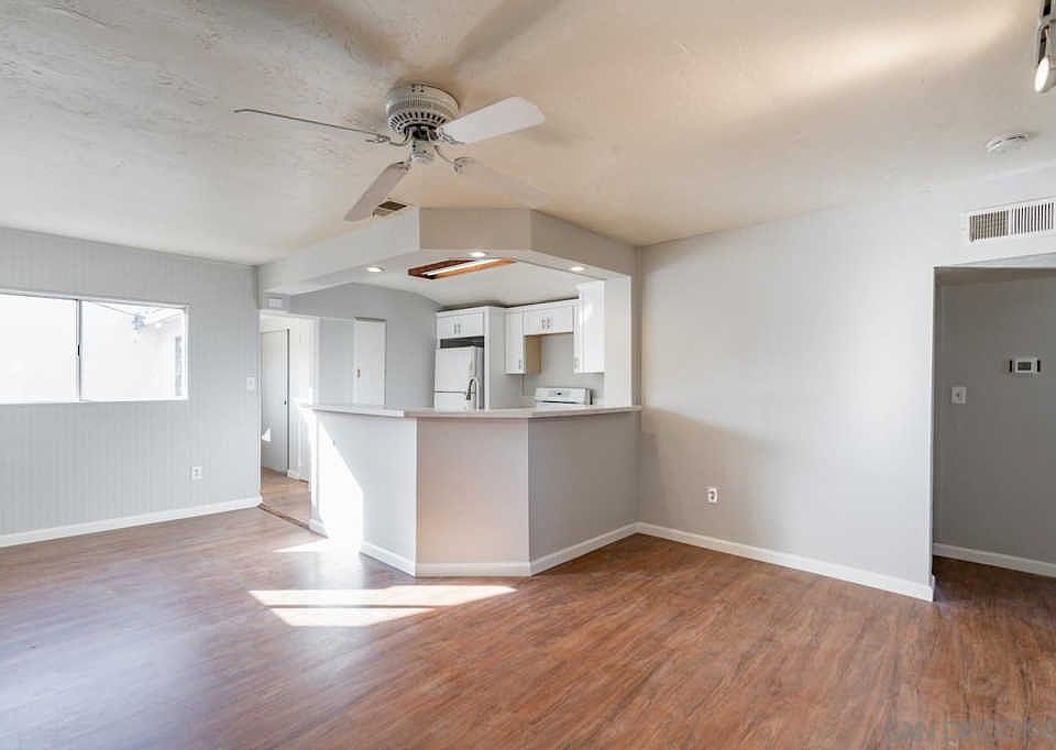 1st image of 214 Lindell Ave