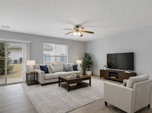 1208 Eastwood St, 1208 Eastwood St APT 2, Holmen, WI 54636