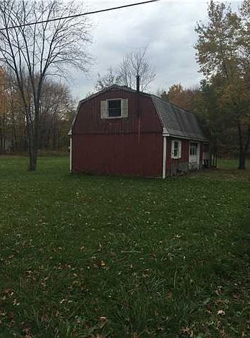 2nd image of 146 English Rd