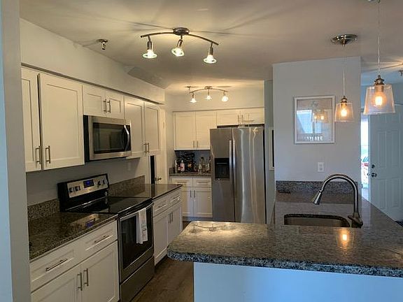 2nd image of 2342 Croix Dr