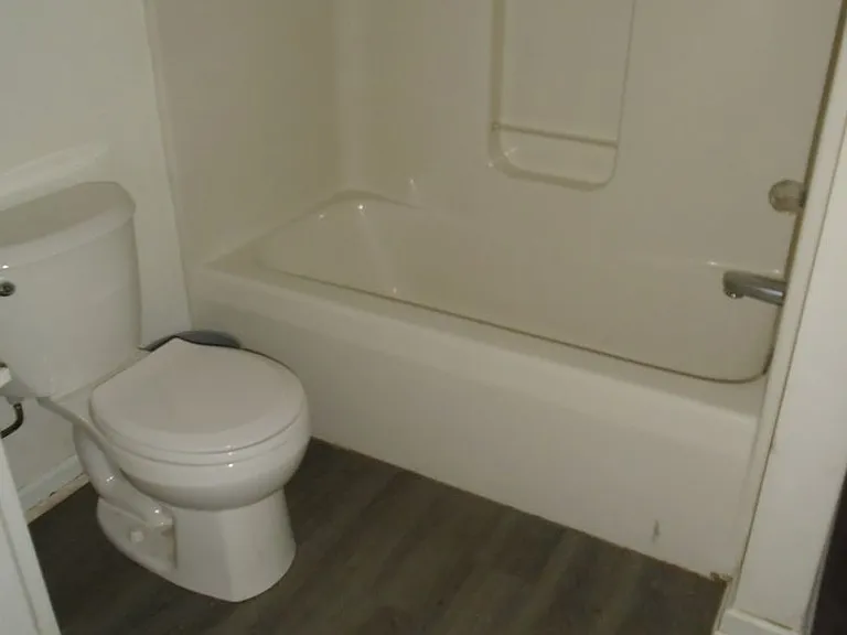 5595 Quietwood Pl — Photo 10