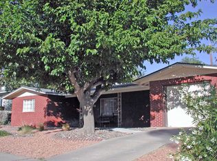 240 Nimbus Rd, El Paso, TX 79912