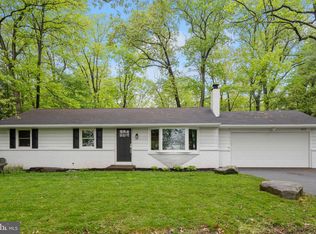 810 Schwenk Ml, Perkasie, PA 18944