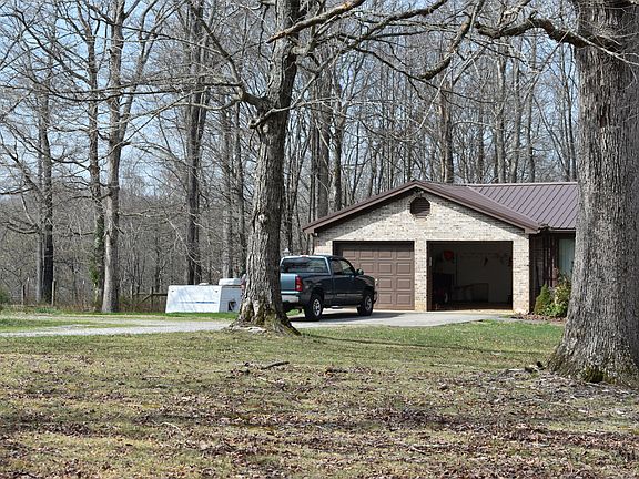 3rd image of 815 Jr Phipps Rd