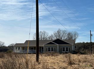 809 Philley Ln, Oak Grove, LA 71263