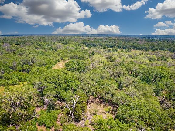 3rd image of 1096 County Road 345