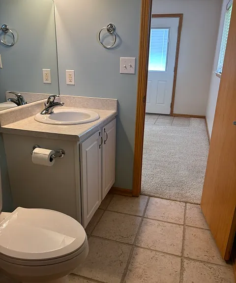 1641 Vavrina Ln — Photo 32