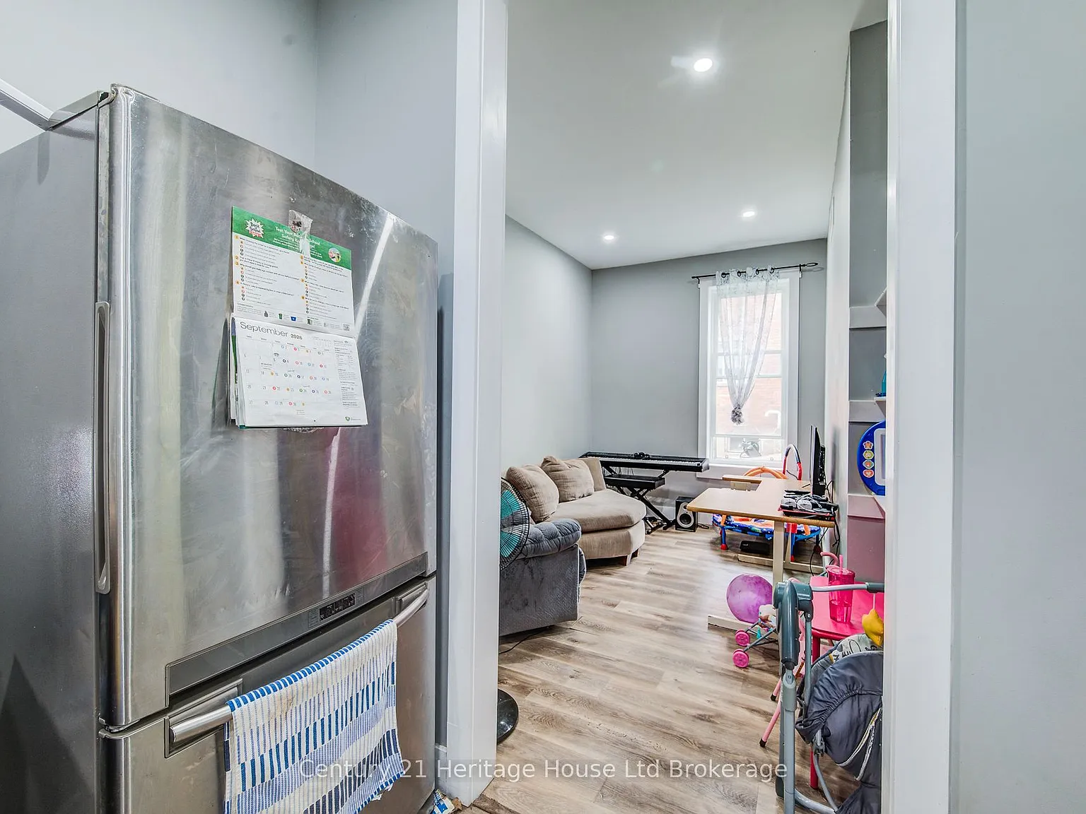 2 bed, $1,700 — Photo 2