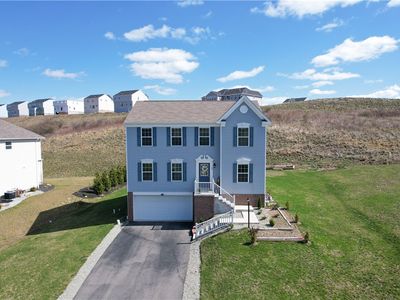 102 Chesapeake Dr, Pittsburgh, PA, 15236